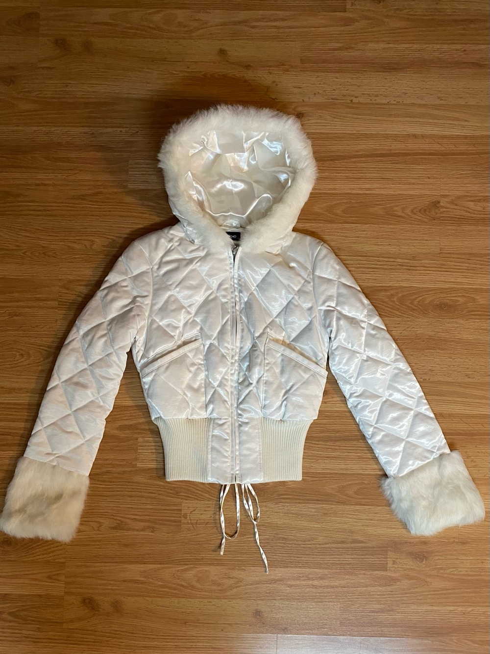 Brand New - White Quilted Hooded Puffer Jacket with Faux Fur Trim